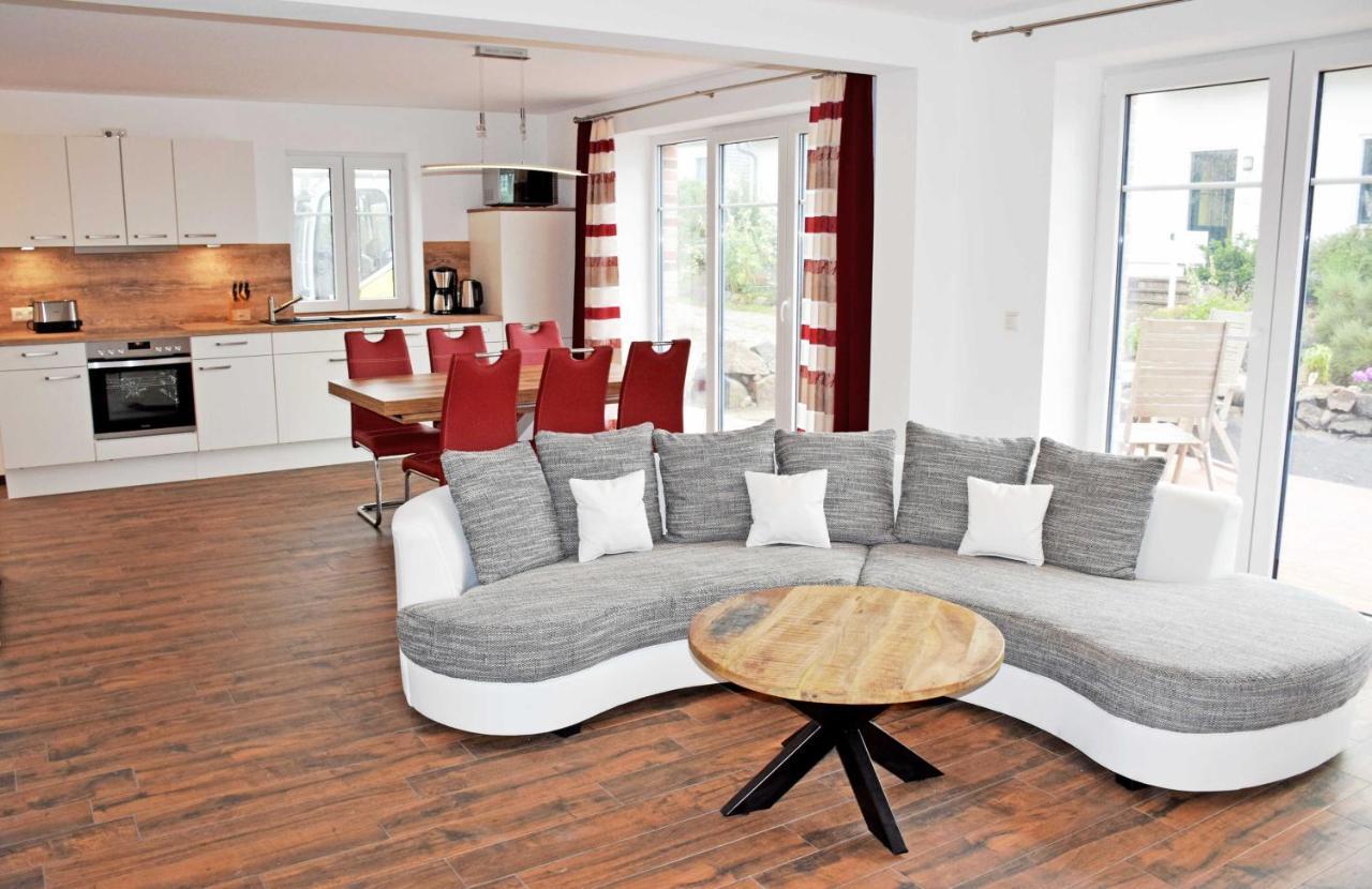 Ferienhaus Zum Boddenstrand Mit Ka Groß Zicker Buitenkant foto