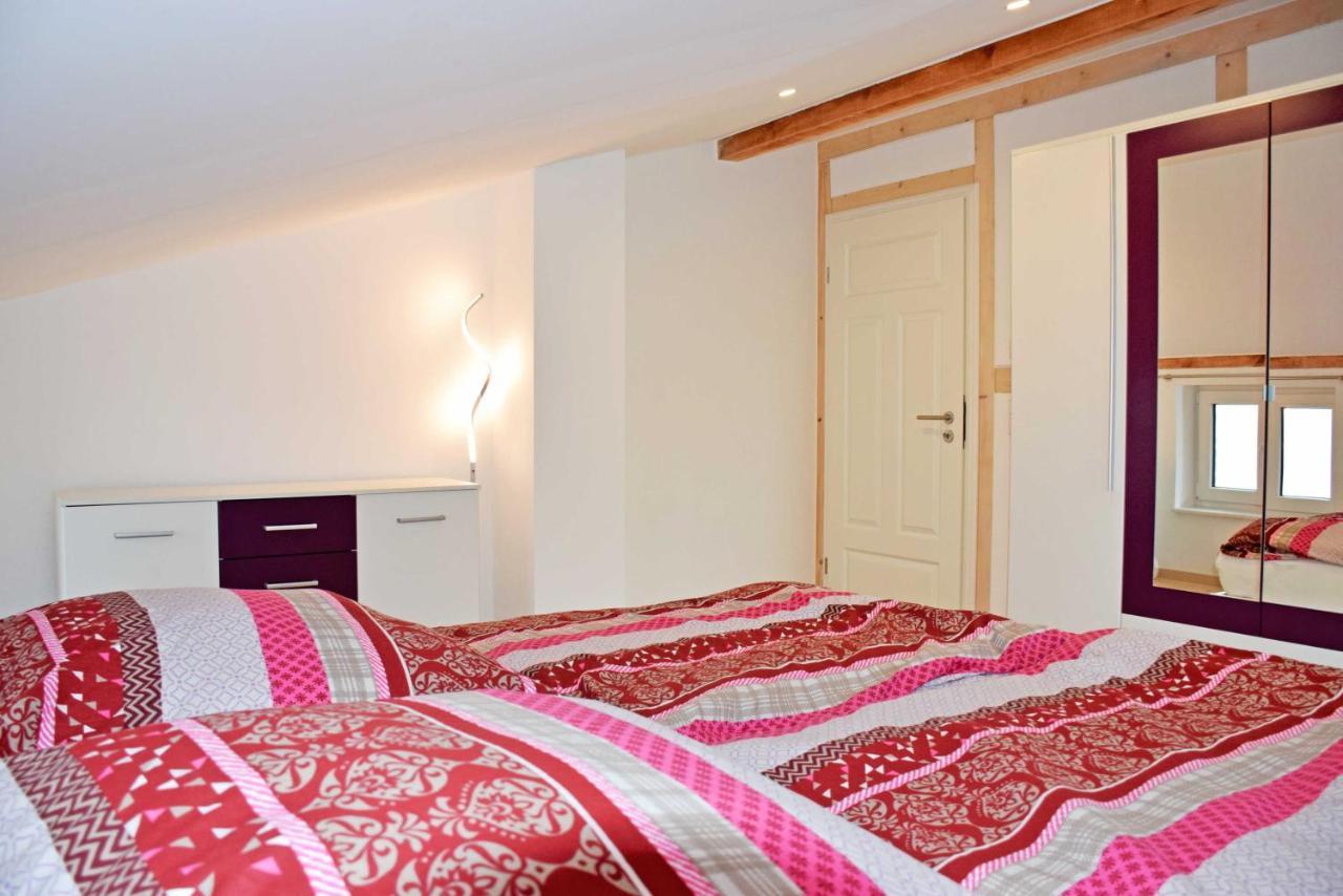 Ferienhaus Zum Boddenstrand Mit Ka Groß Zicker Kamer foto