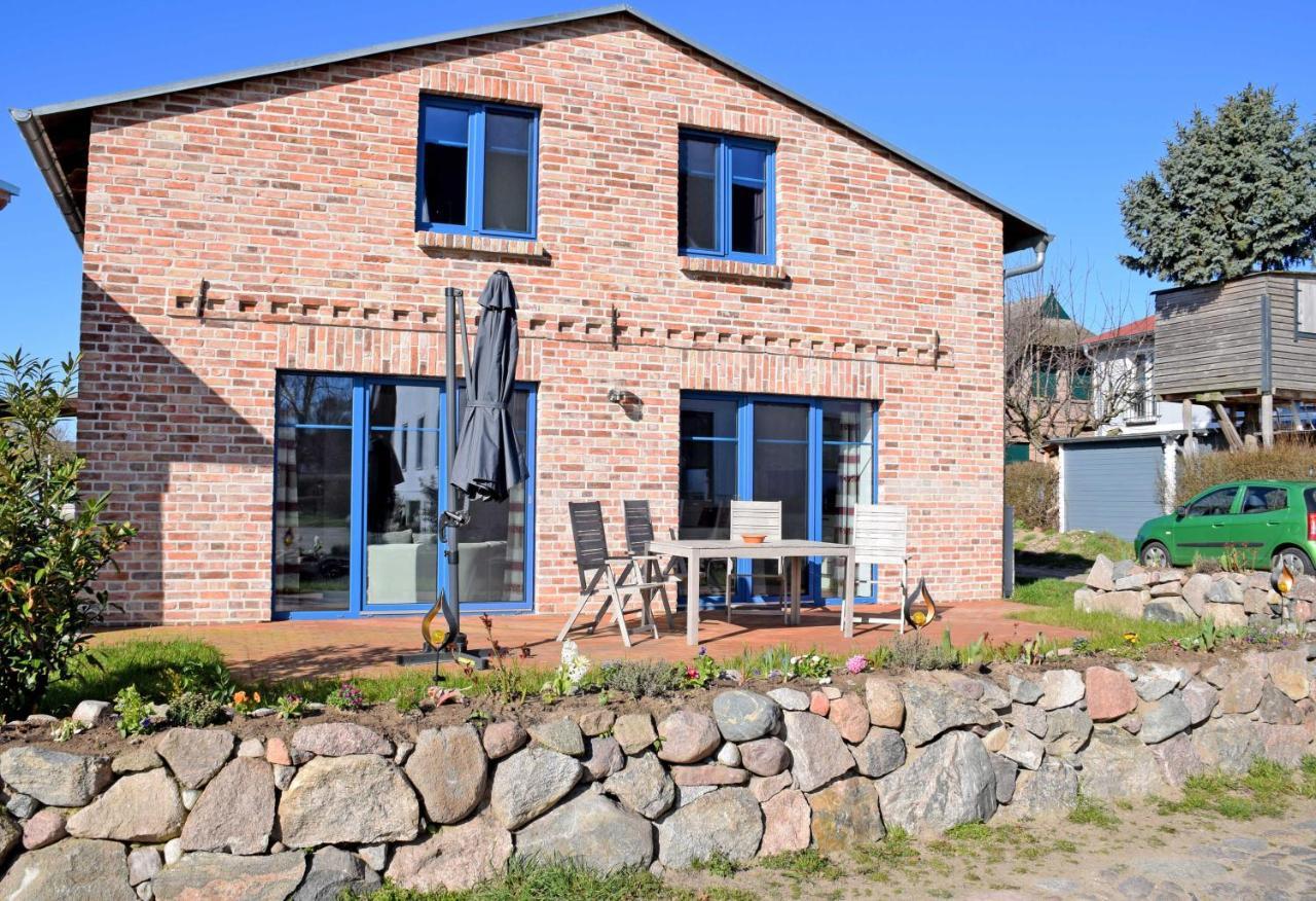 Ferienhaus Zum Boddenstrand Mit Ka Groß Zicker Buitenkant foto