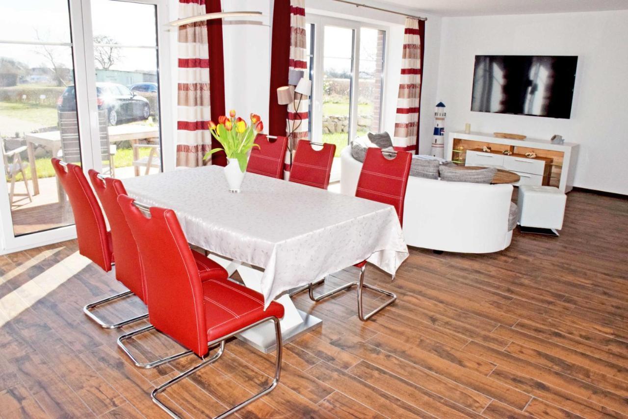 Ferienhaus Zum Boddenstrand Mit Ka Groß Zicker Buitenkant foto